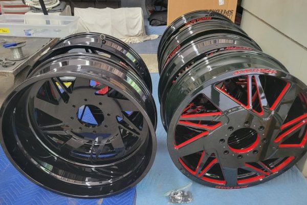 28 inch Amani Wheels 2 Toned (2)