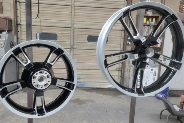 Harley Wheels - Gloss Black & Porsche Silver