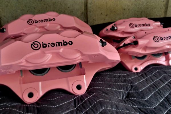 Pink Brembo's