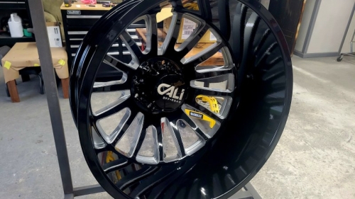 22" two tone powder coated wheels