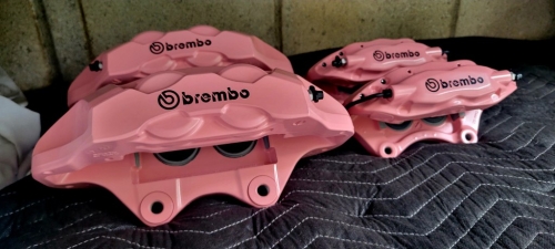 Pink-Brembos