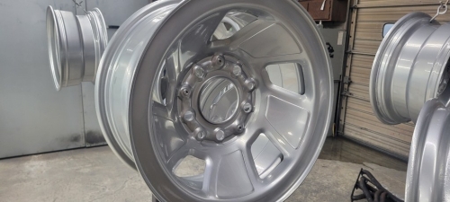 Polished-Aluminum-and-CLear-Coated-Wheels
