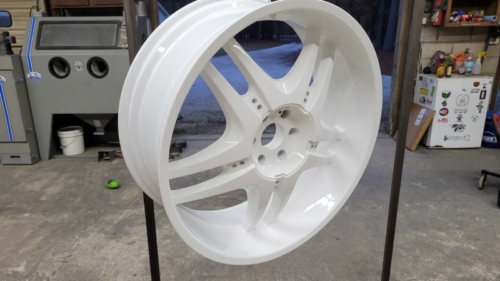 Super-Mirror-White-Wheel